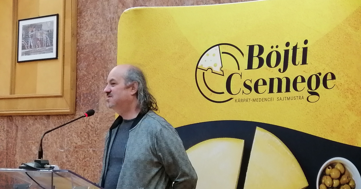 A jó sajt titka? Kiváló legelő, türelem, hozzáértő kéz